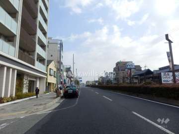 敷地南側の前面道路（国道2号線）
