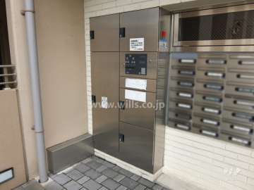 宅配ボックスと共用ポスト