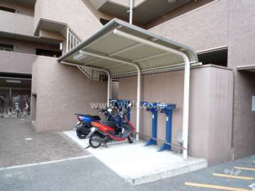 バイク置場