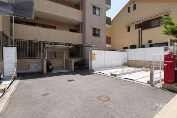 敷地内駐車場（屋外機械式）