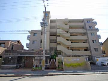 アルファステイツ六甲篠原の外観(北側から)