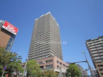 ウェルブ2番街(南西側から)