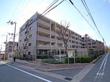 グランステイツ六甲の外観(北東側から)
