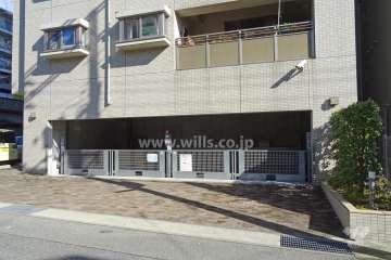 敷地内駐車場（屋内機械式）