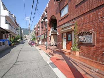 敷地西側の道路