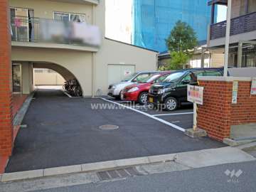 敷地内駐車場（平面式）