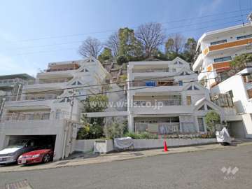 サンヴィラ六甲1号館の外観(北東側から)