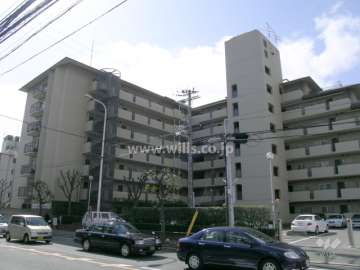 日商岩井服部マンションの外観（北東側から）