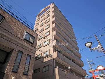 サンビルダー六甲の外観(南東側から)