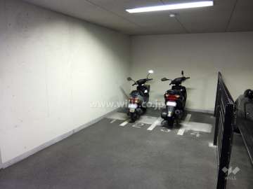 バイク置場（屋内）