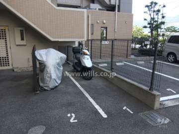 バイク置場（屋外）