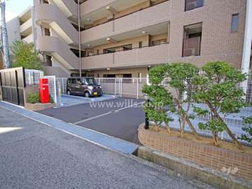 敷地内駐車場（屋外機械式）