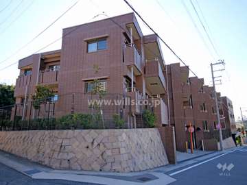 ファミールグラン六甲篠原北町の外観(北西側から)