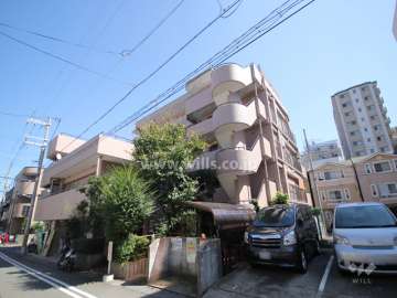 プラザ六甲道マンションの外観(北西側から)