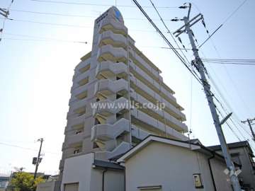 プレステージ灘新在家2の外観(北東側から)
