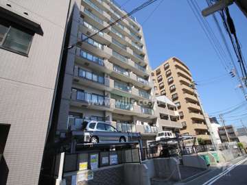 プレステージ六甲道駅前２の外観(南西側から)