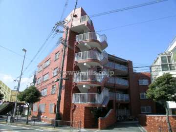 ライオンズマンション豊中上野の外観（北東側から）