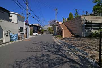 パレ宝塚プルミエールの外観（南東側から）