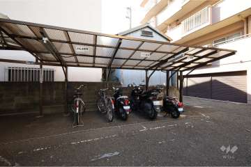 バイク置場