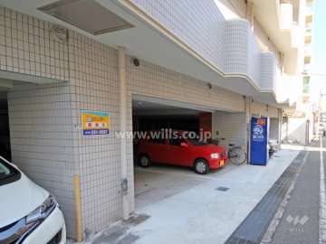 敷地内駐車場（屋内平面式）