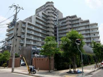 ライオンズ灘・都通の外観（北東側から）