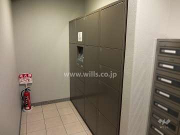 宅配ボックスと共用ポスト