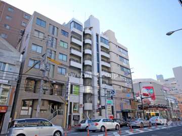 ロータリー六甲の外観(北東側から)