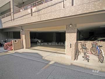 敷地内駐車場