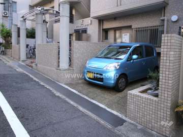 敷地内駐車場（屋外平面式）