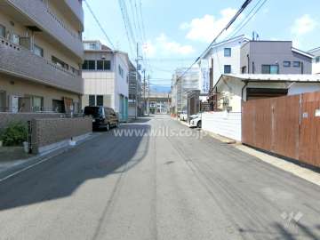 敷地東側前面道路