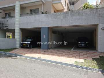 敷地内駐車場（屋内平面式）