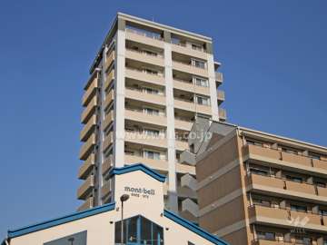 ワコーレ六甲道オービット1の外観(南西側から)