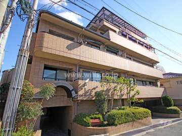 甲南ヴェルシティ六甲の外観(北西側から)