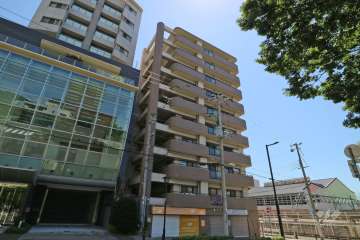 甲南グランヴェルジュ灘の外観（北西側から）