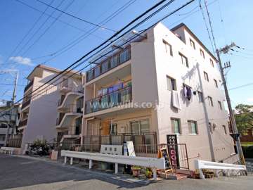 甲南第3六甲ハイムの外観(北西側から)