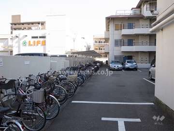 駐輪場