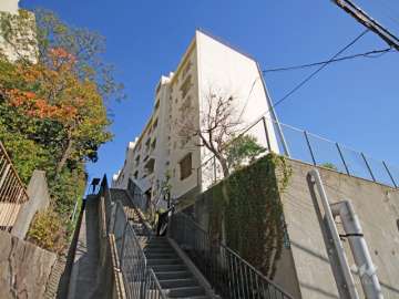 長峰ビル住宅の外観(北西側から)