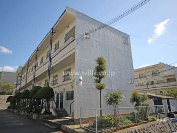 鶴甲コーポ30号館の外観(北西側から)