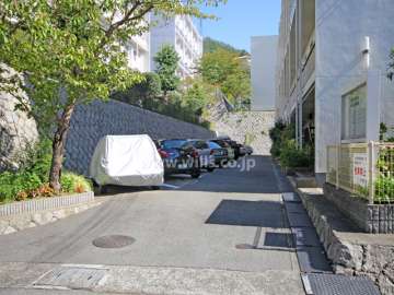敷地内駐車場（屋外平面式）