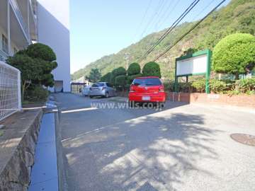 敷地内駐車場（屋外平面式）