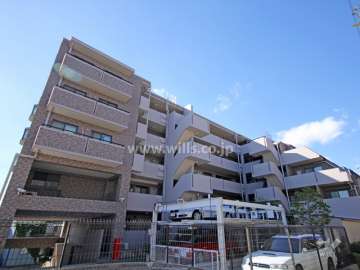 藤和シティホームズ六甲篠原の外観(北東側から)