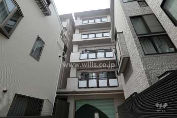 楠ヶ丘マンション（B棟）の外観（南側から）