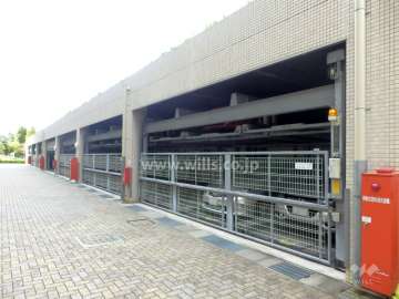 敷地内駐車場（屋内機械式）