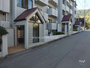 3箇所にエントランスが設けられています。