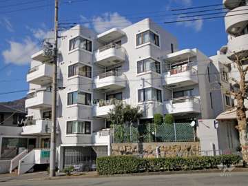 六甲コートハウス