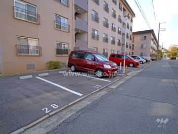 敷地内駐車場（屋外平面式）