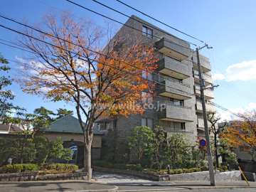 六甲宮山町パークマンションの外観(北西側から)