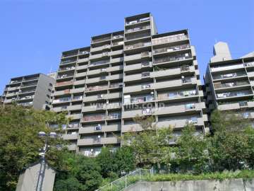 千里中央パークヒルズＣ棟の外観（南西側から）