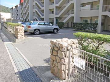 敷地内駐車場（屋外平面式）