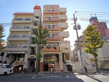 六甲道ハイツの外観(北側から)